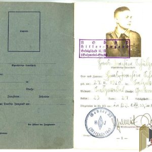Leistungsbuch for Hitler Youth w/photo
