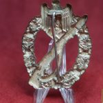 Infantry Assault badge hollow back tombak