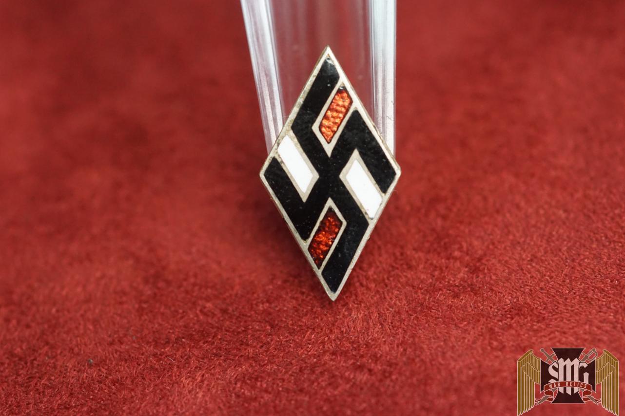 Nazi Student Bund Pin by M1/15 – Ferdinand Hoffstätter