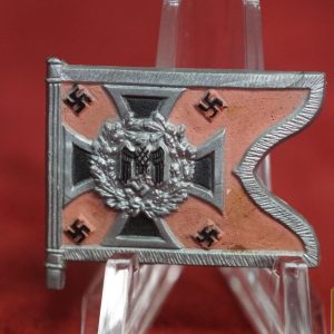 Kraftfahrkampftruppe WHWH flag tinnie (damaged)