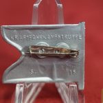 Kraftfahrkampftruppe WHWH flag tinnie (damaged)