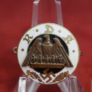 RDK Member pin in white