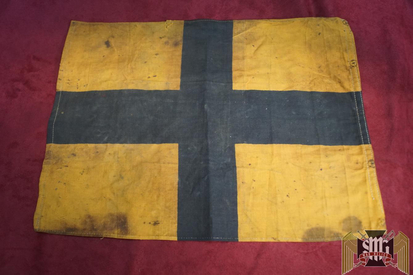 Panzer ausfallflagge 15x16" (break down flag/distress)