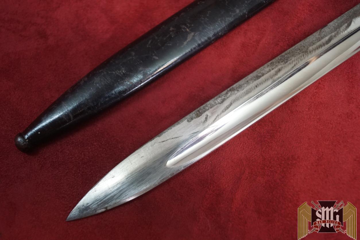 Unmarked Firemans bayonet
