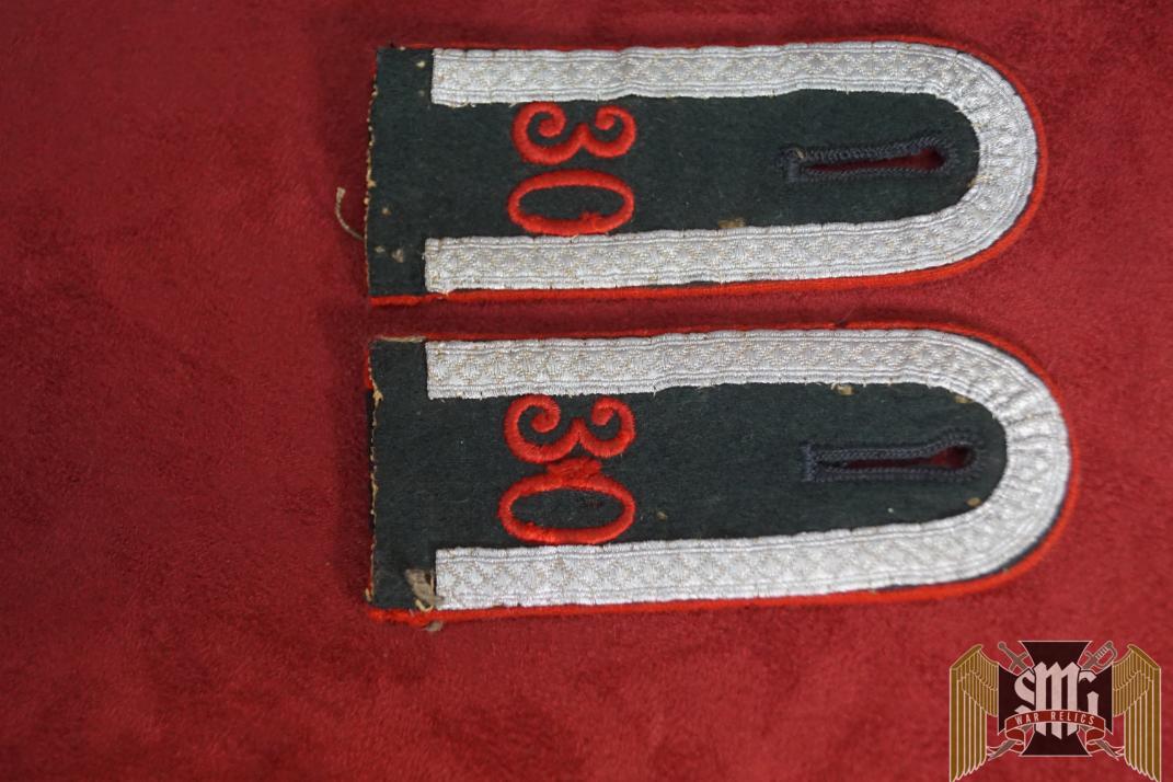 Unteroffizer Artillery Shoulder Board set