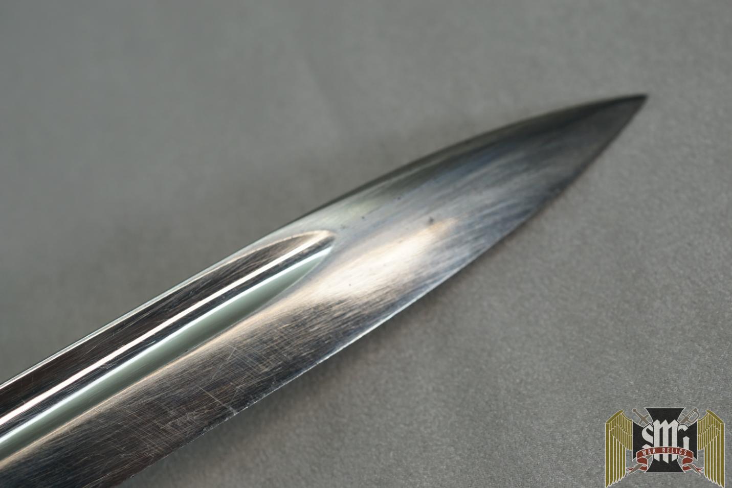 German Dress bayonet by P.D. Lüneschloss