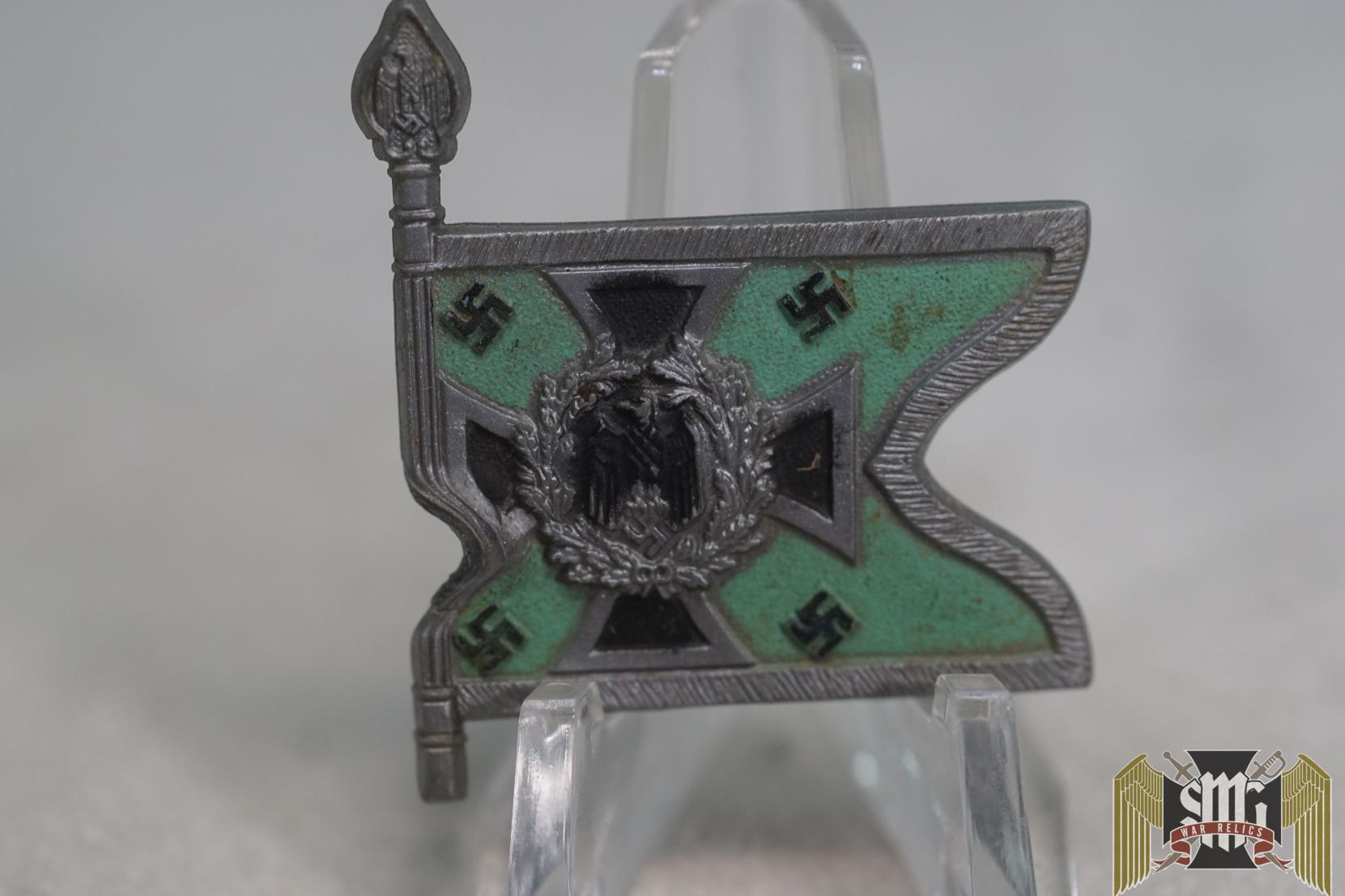 WHW Flag tinnie with heat damage Schutzen und kraftischutzen