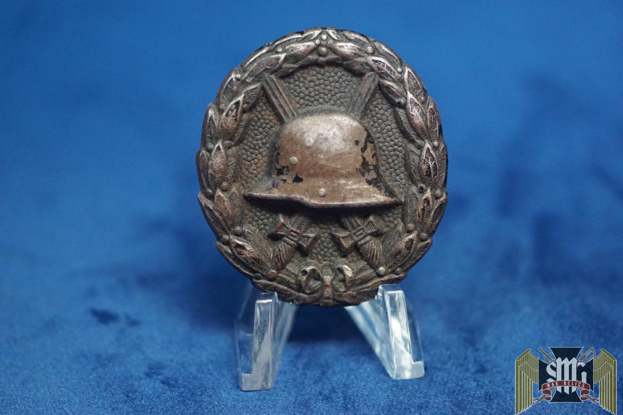WW1 Black wound badge