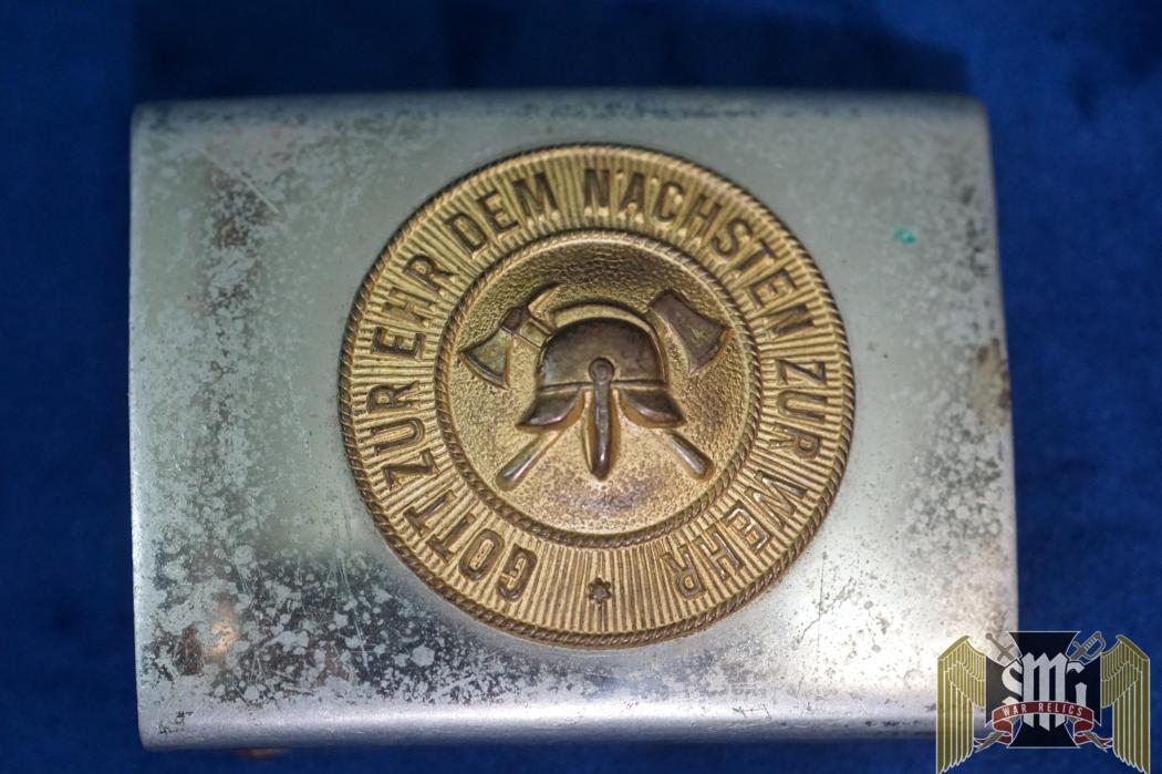 Fireman buckle