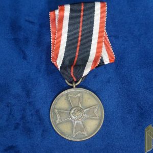 War merit medal