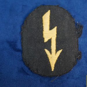 Cavalry Signal sleeve insignia "Blitz"