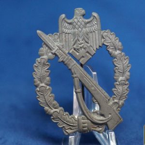 Infantry Assault badge by Zimmerman
