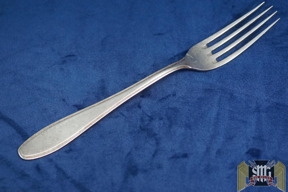 German KRIEGSMARINE FORK stainless steel marked: “M”