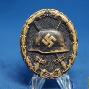 1939 Black wound badge in Tombak
