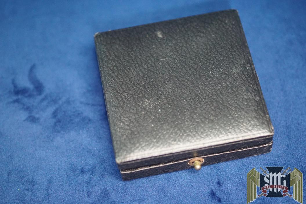 German wound badge box