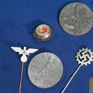 Stick pin Tinnie lot