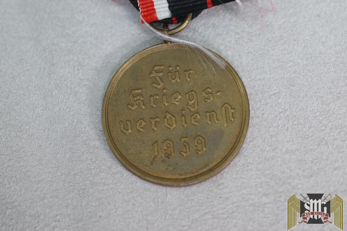 War merit medal