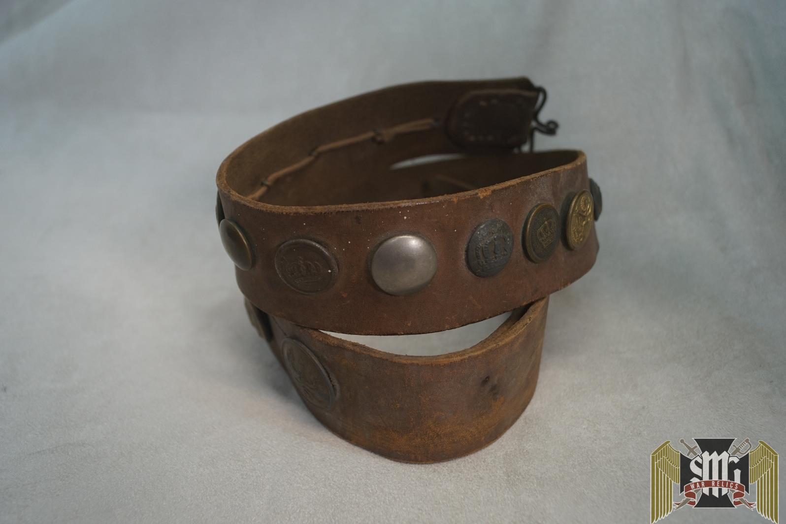 WW1 Souvenir belt with 22 buttons