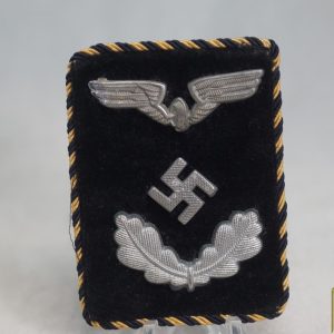 Reichsbahn Officials Collar Tab for NCO – Open collar tunic Paygroup 12-17