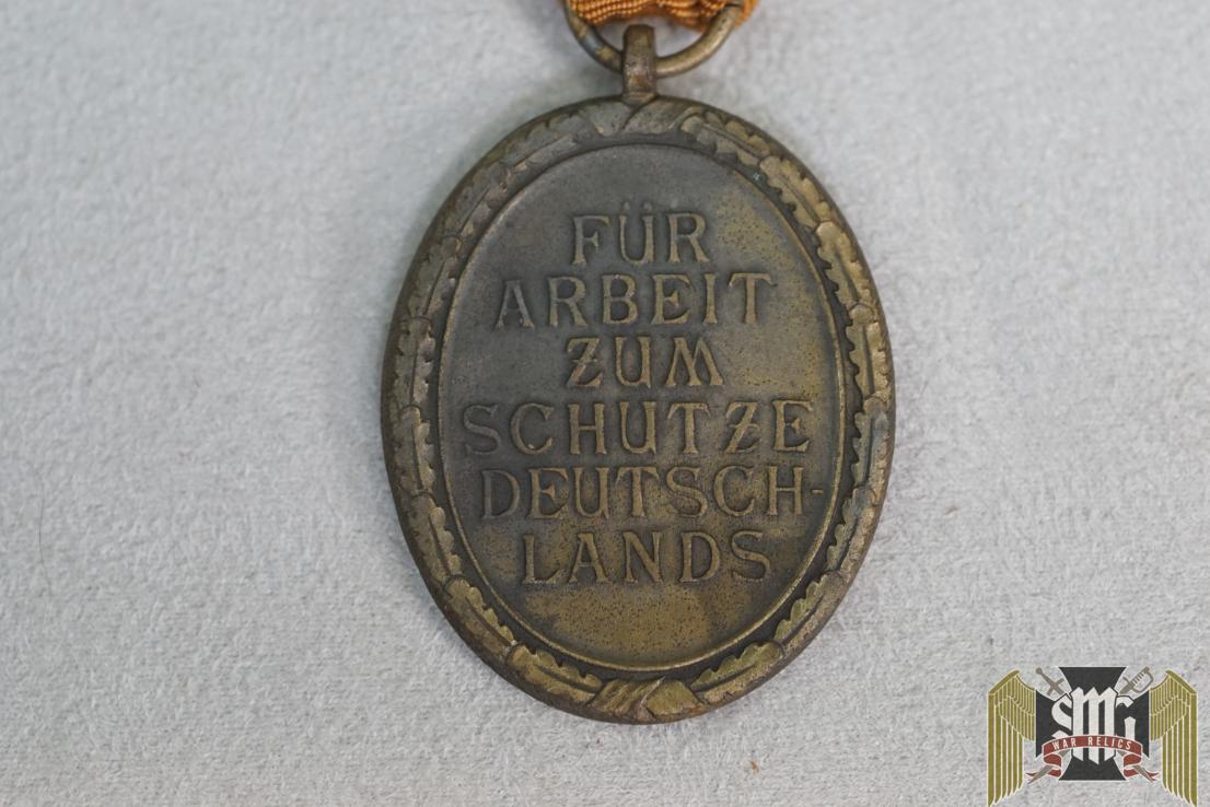 West wall medal late period