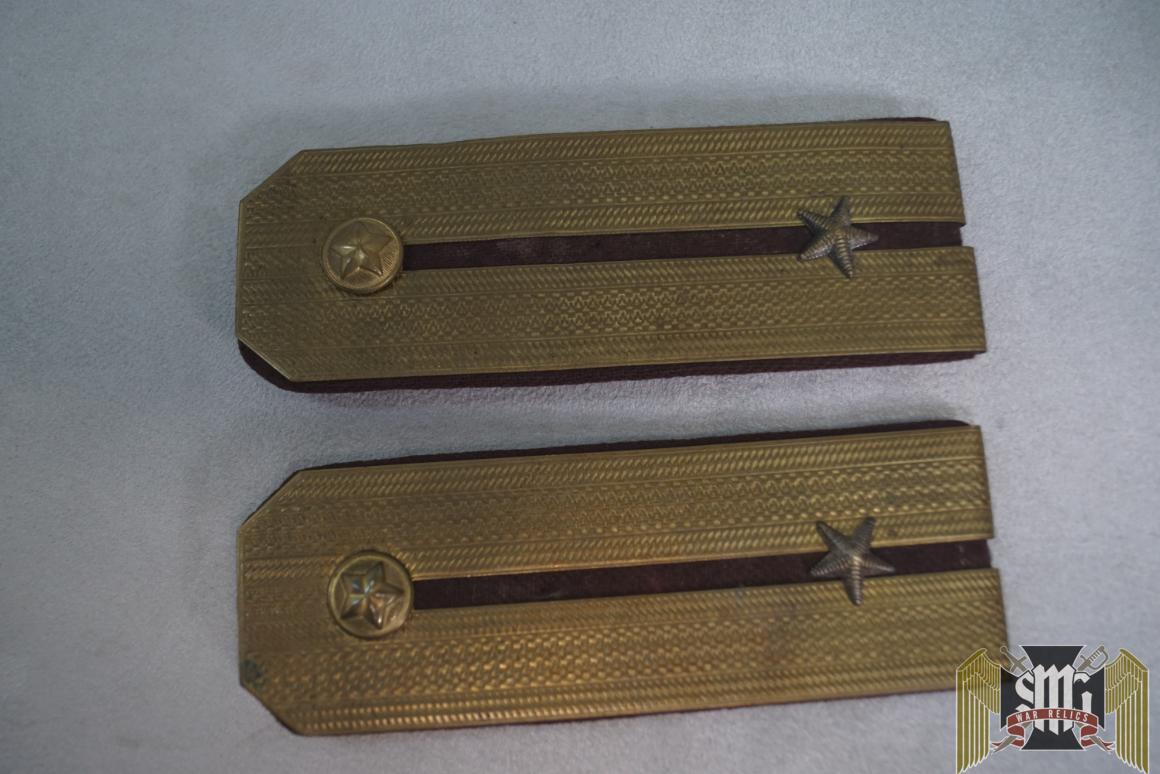 2nd lieutenant Yugoslavian shoulder boards