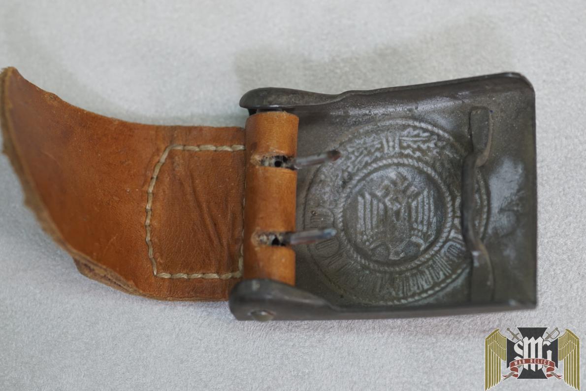 Tabbed Heer Buckle by G. Brehmer 1941