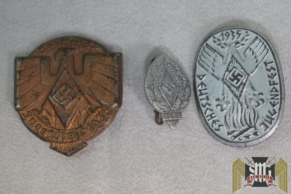 Hitler Youth badge set