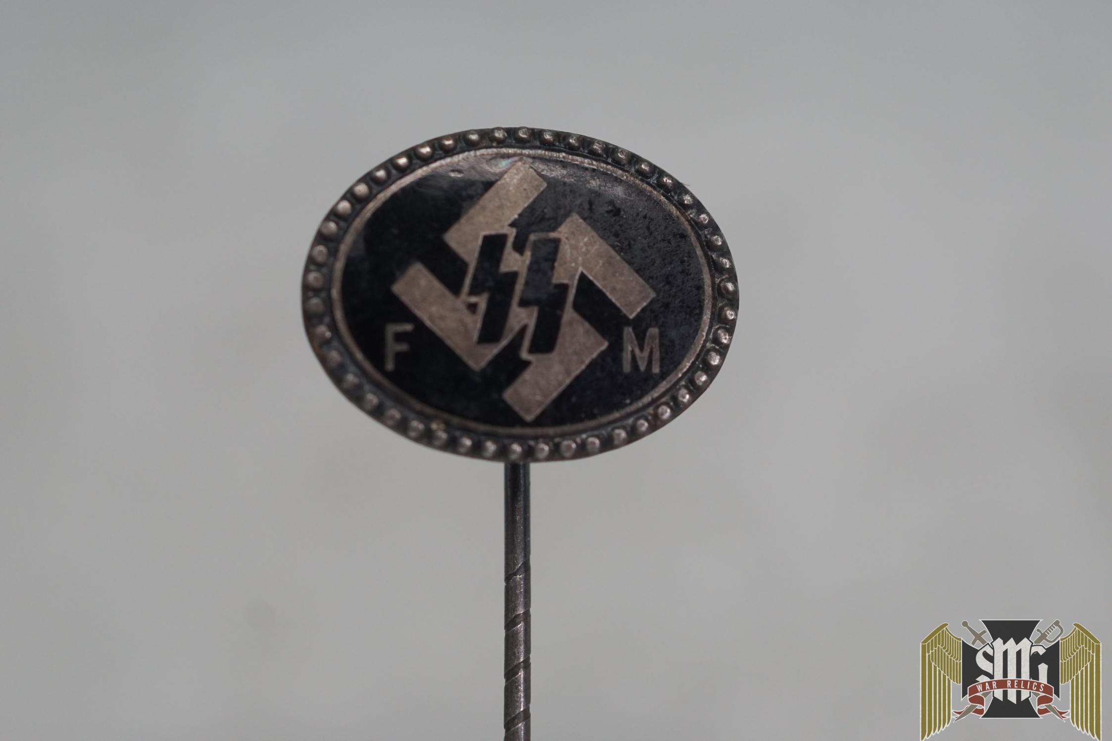 SS FM supporter Pin By Deschler number E 3780