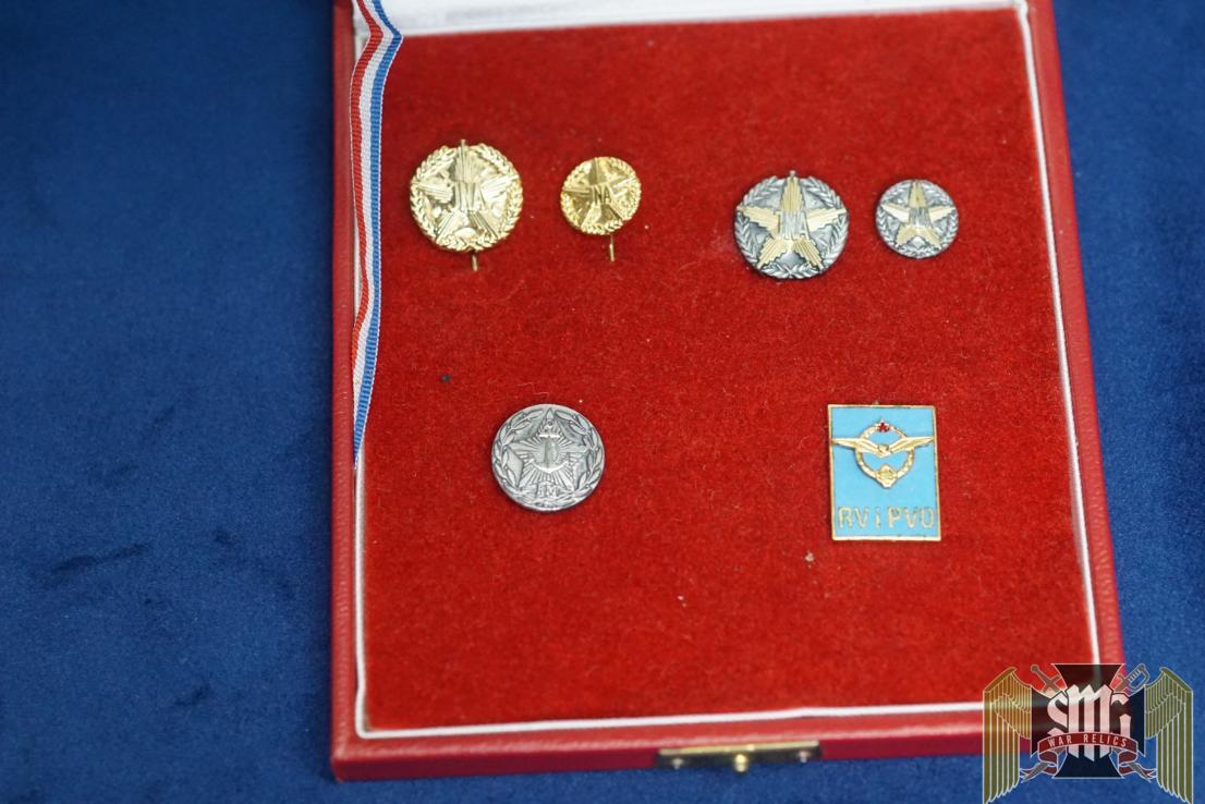 Yugoslavia Stick pin set