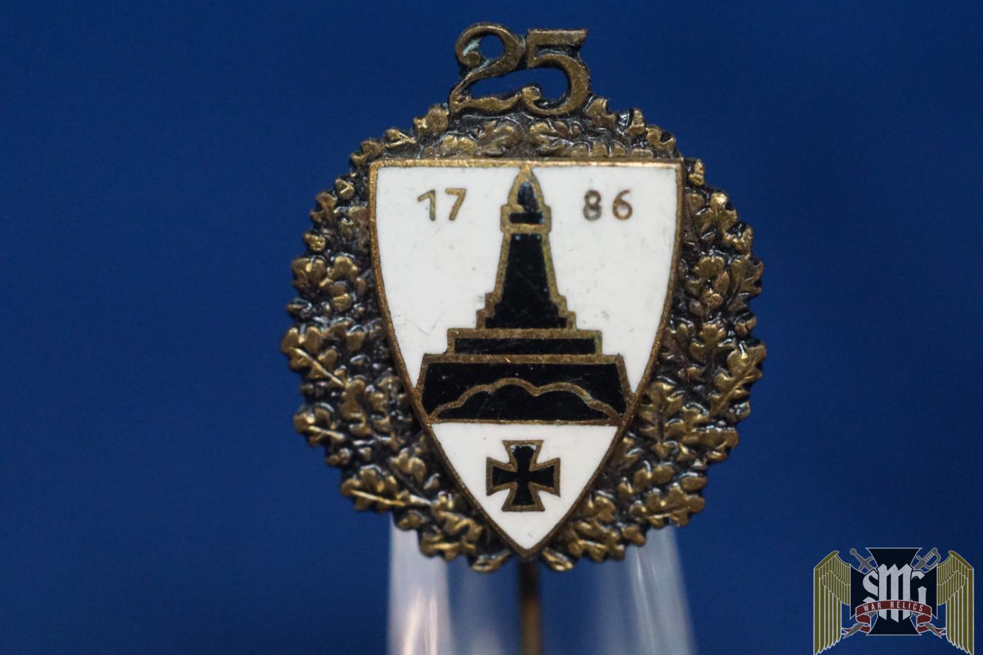 WW1 era 25 year veteran stick pin
