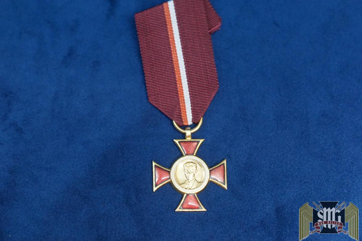 Polish Cross Off Janek