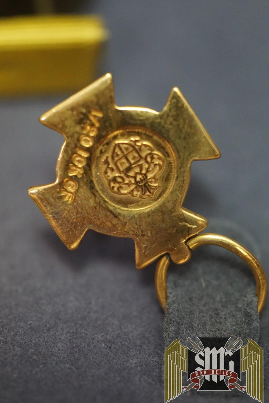 Venezuelan Order of Uraneta Gold Filled
