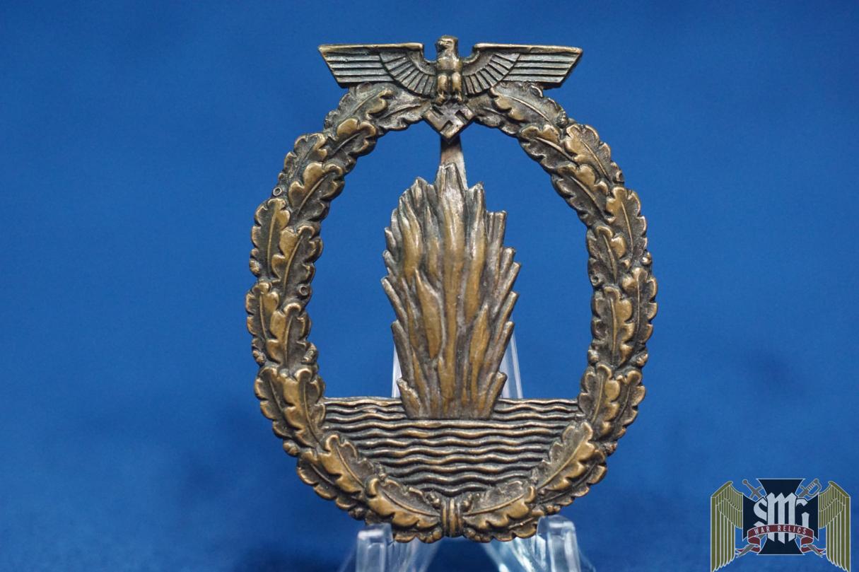 Mine Sweeper Badge with catch repair by Junker
