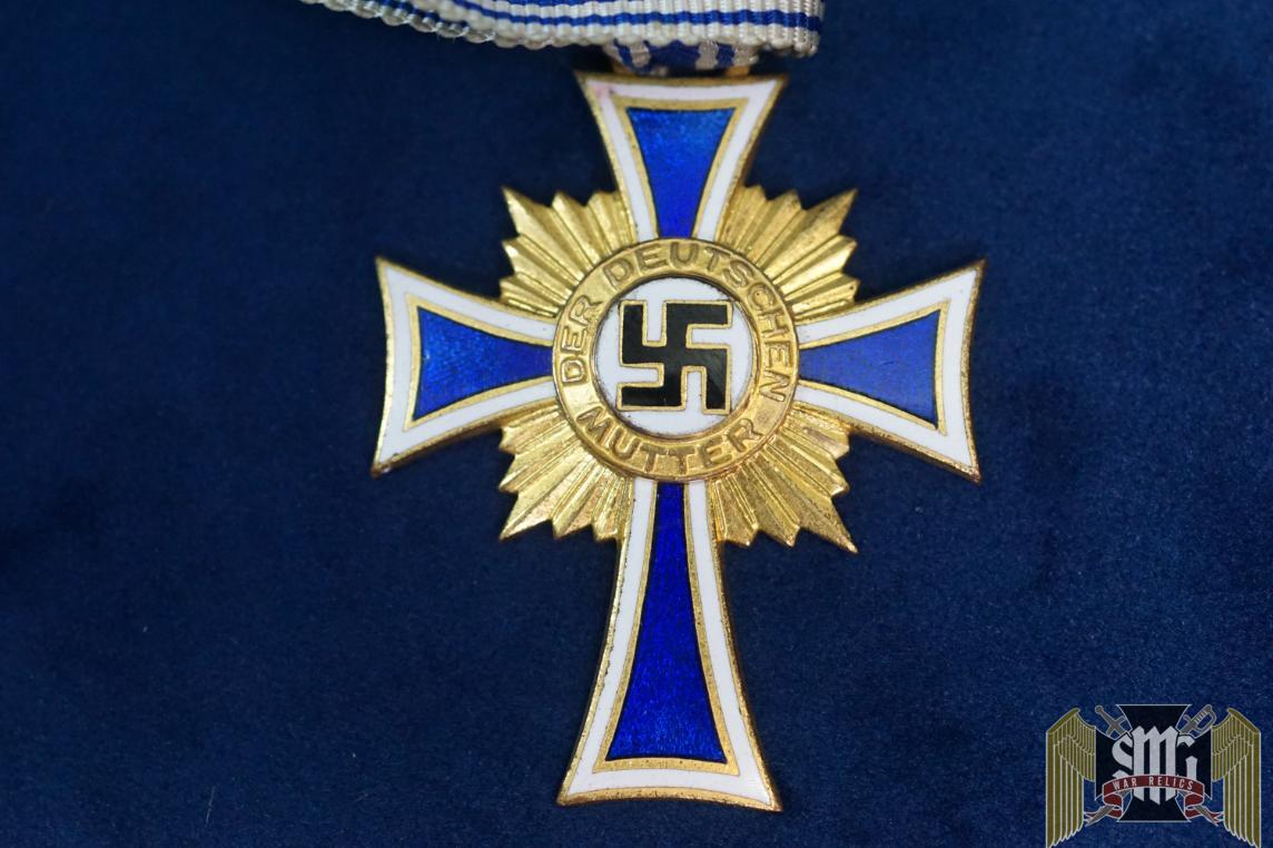 mothers cross in gold