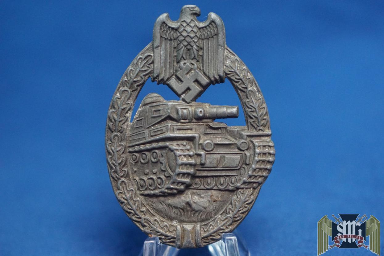 Panzer Assault badge by Wiedmann