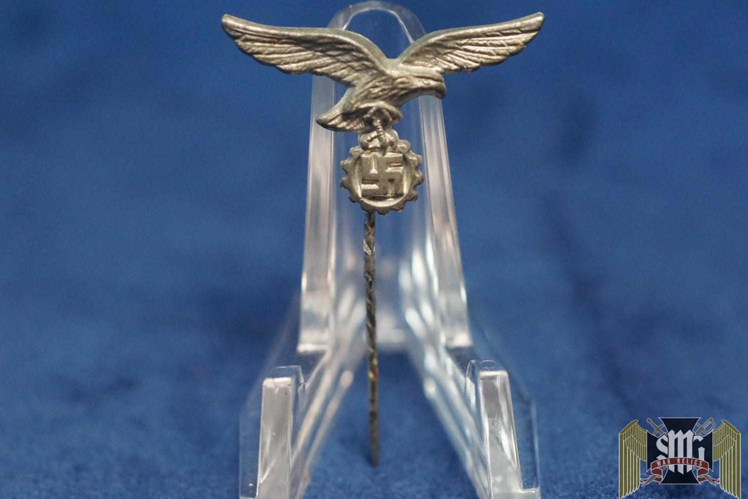 Luftwaffe Civilian Flak Helper Stick pin