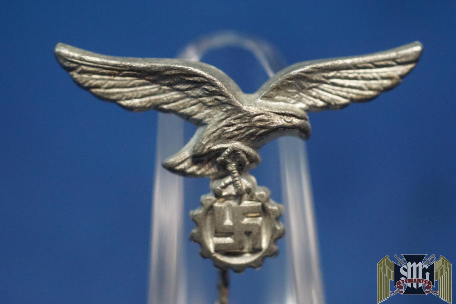Luftwaffe Civilian Flak Helper Stick pin