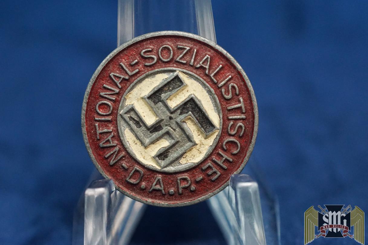 Late Period NSADAP Party Badge By M1/17 Assmann & Söhne
