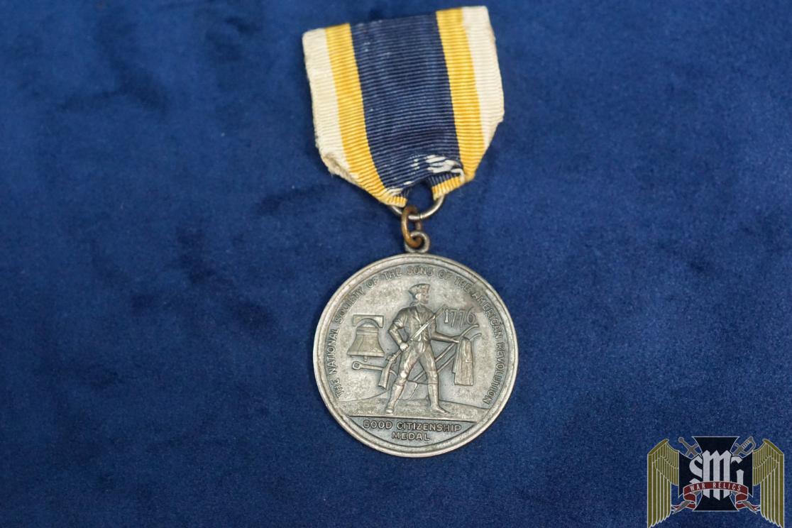 Sons of The American Revolution Good Citizen medal Dated and Named