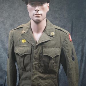 US Ike jacket with visor and two overseas caps