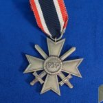 War merit Cross w/swords Early type
