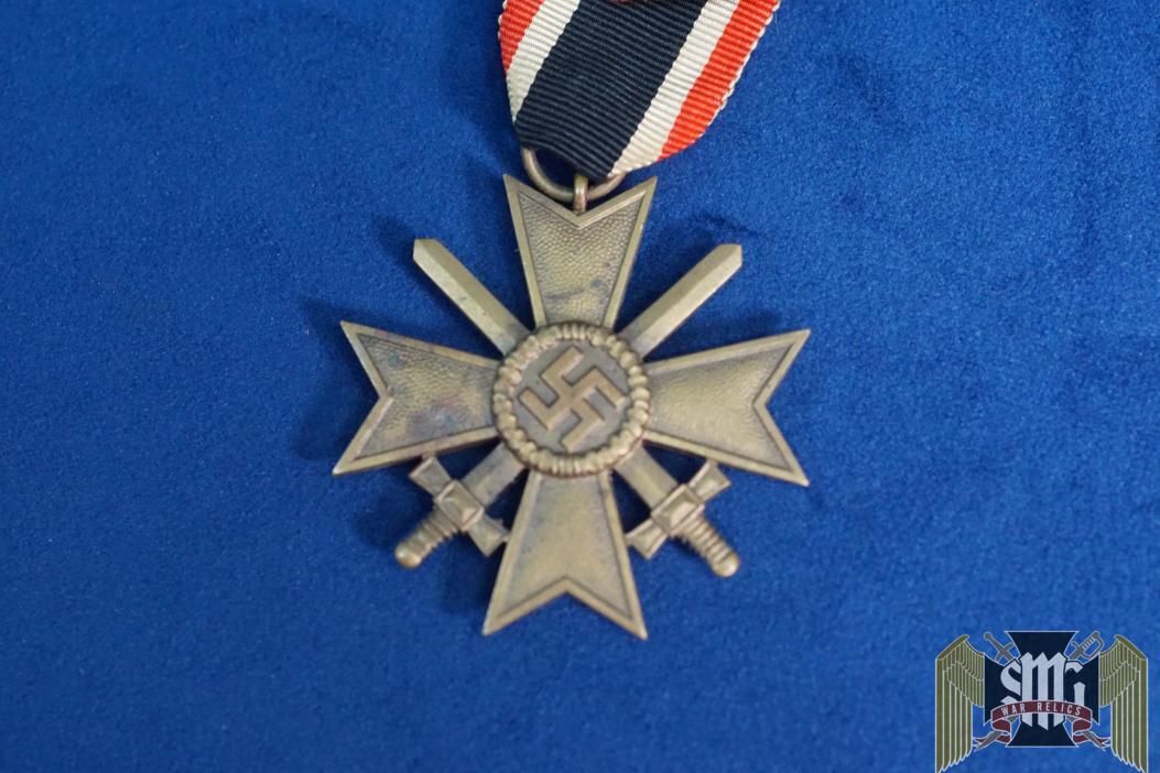 War merit Cross w/swords Early type