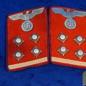 OberGemeinschaftsLeiter Gau Level NSDAP Collar Tabs RZM tagged