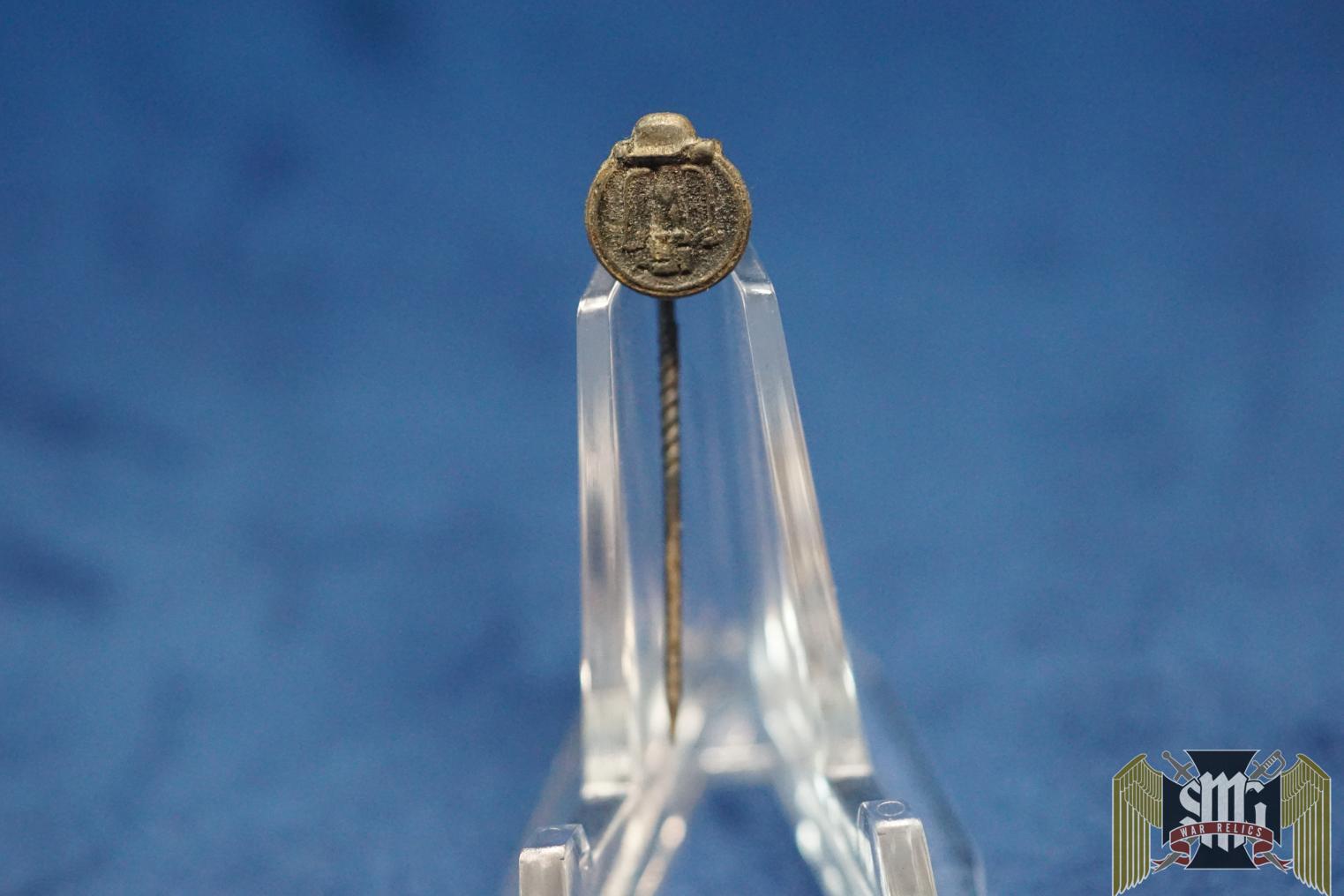 Ost Medal stick pin