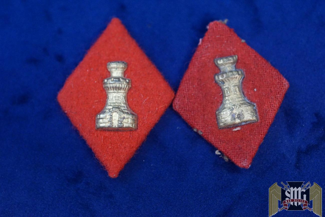 Spanish Engineer Collar tab Pair Mismatched
