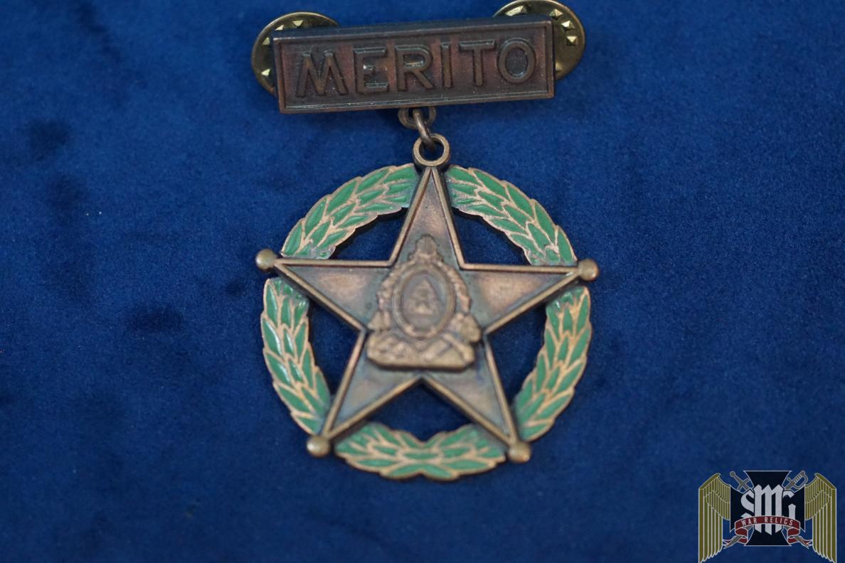 Honduras Medalla Al Merito