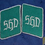 Luftschutz Sicherheits und Hilfsdienst Officer Tabs "SHD" (Security and Assistance Service)