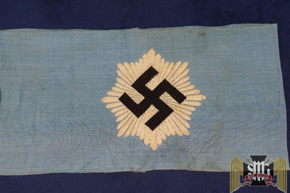 Second Pattern RLB armband