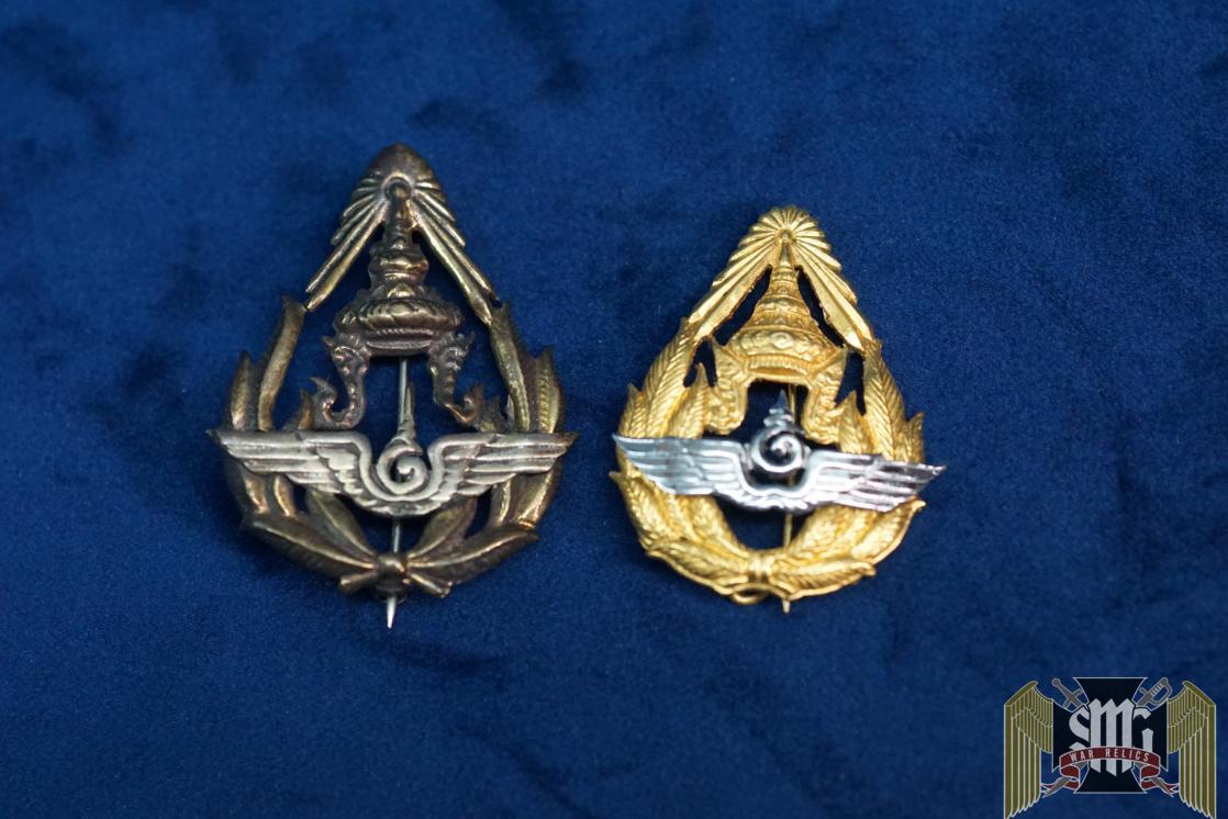 Royal Thai Airforce badge set of 2