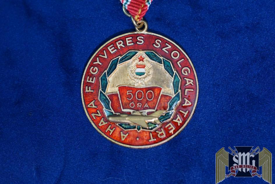 Hungarian 500 Flight Hours Medal